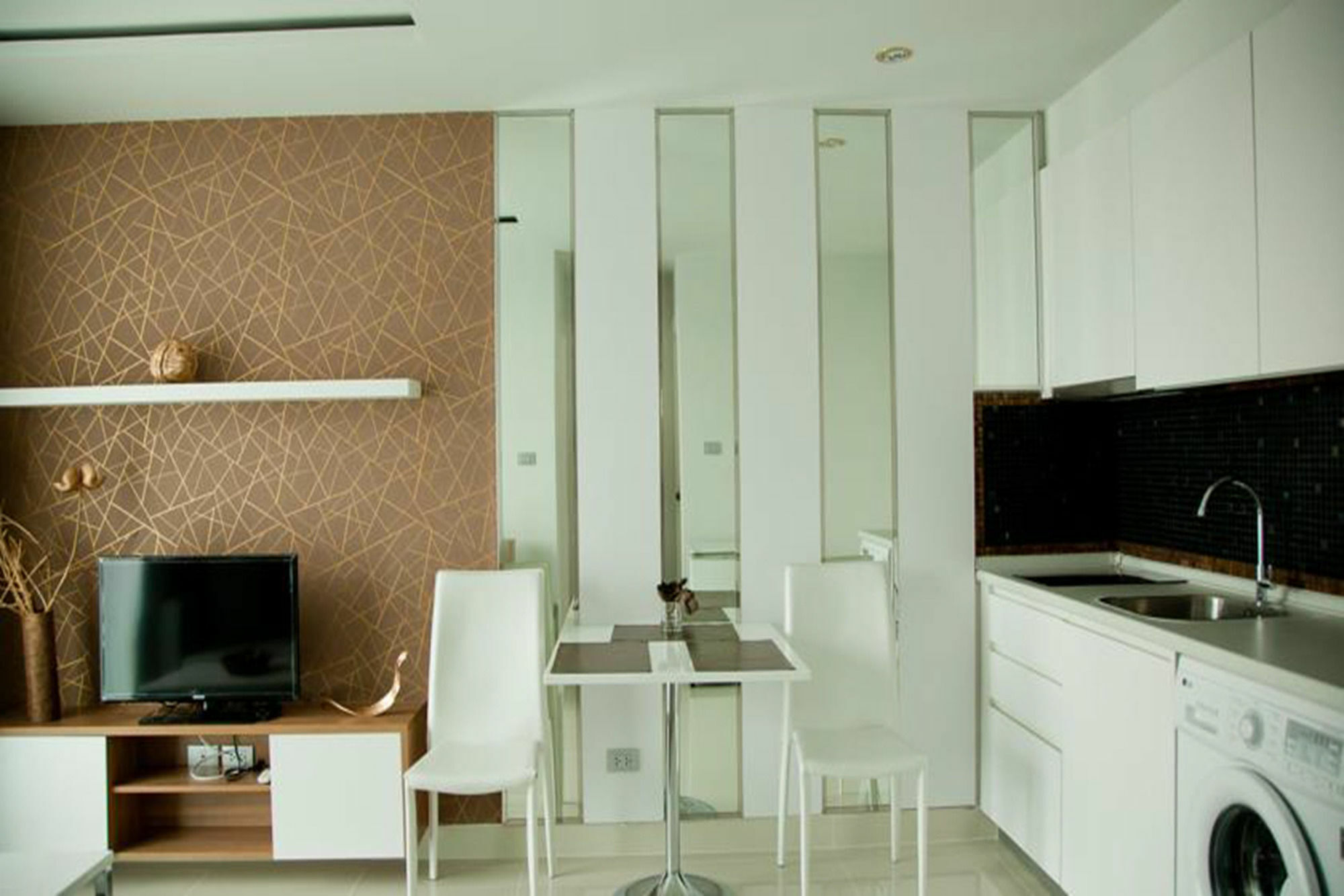 Amazon Pattaya Jomtien Apartments Luaran gambar