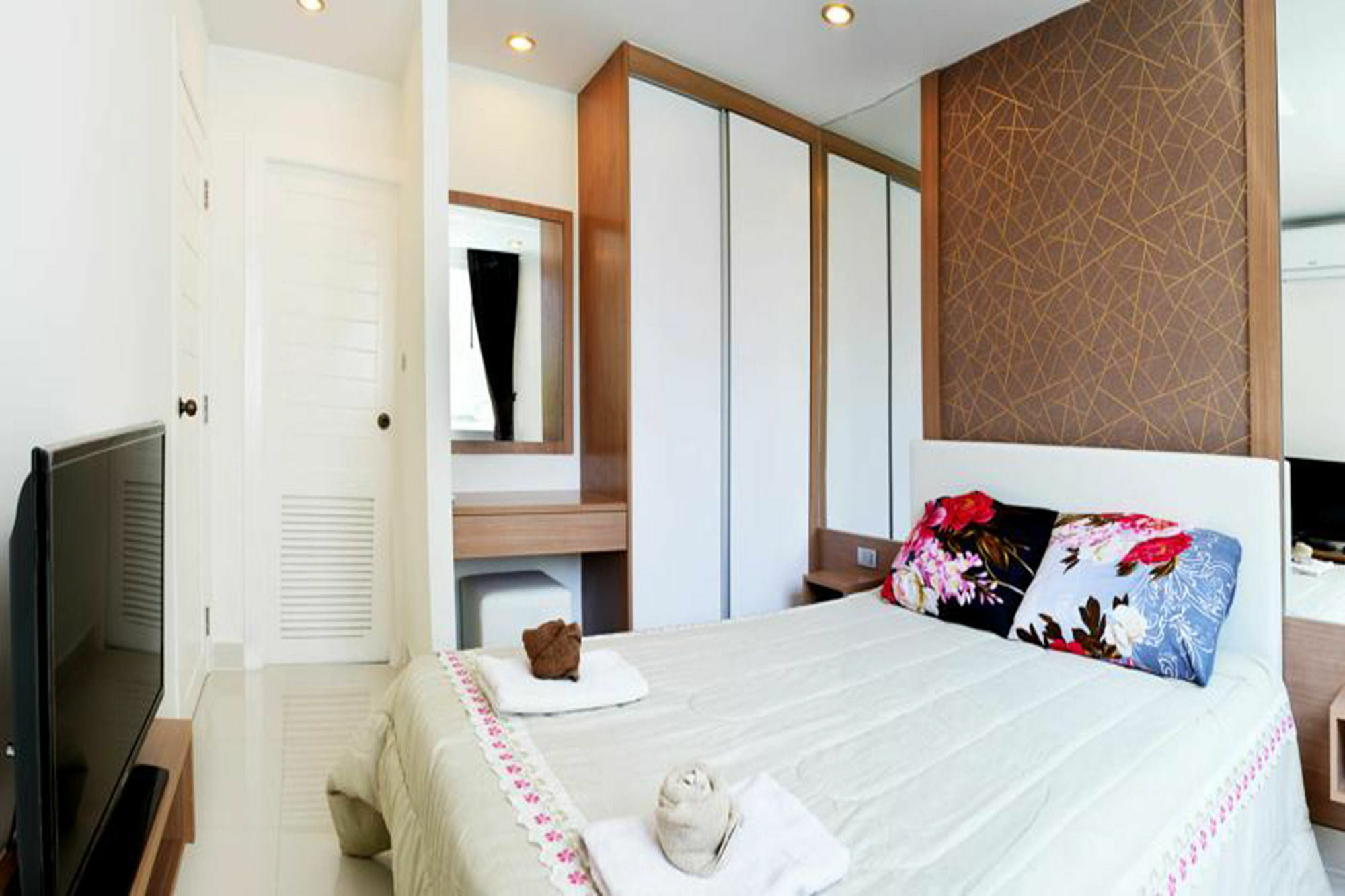 Amazon Pattaya Jomtien Apartments Luaran gambar